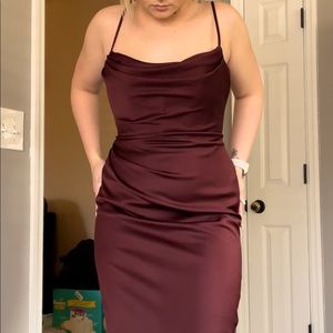 ✨ HOUSE OF CB ANJA MIDI DRESS ✨